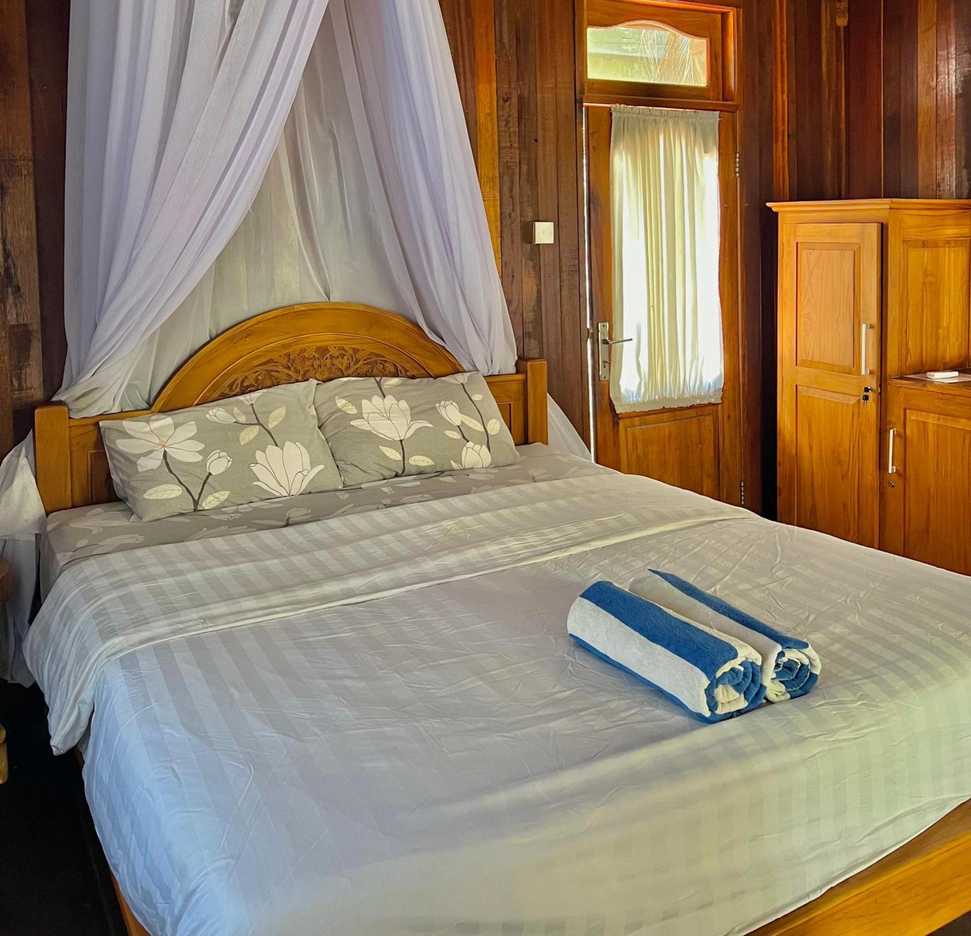 Bronze Bungalows Gili Meno Exterior foto